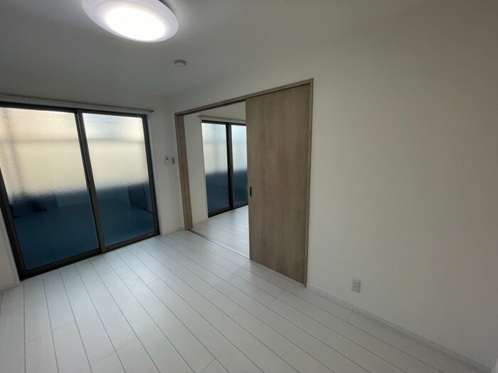 物件内観写真11　(居室)