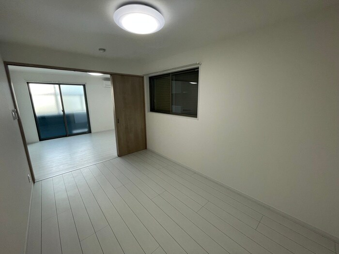 物件内観写真12　(居室)