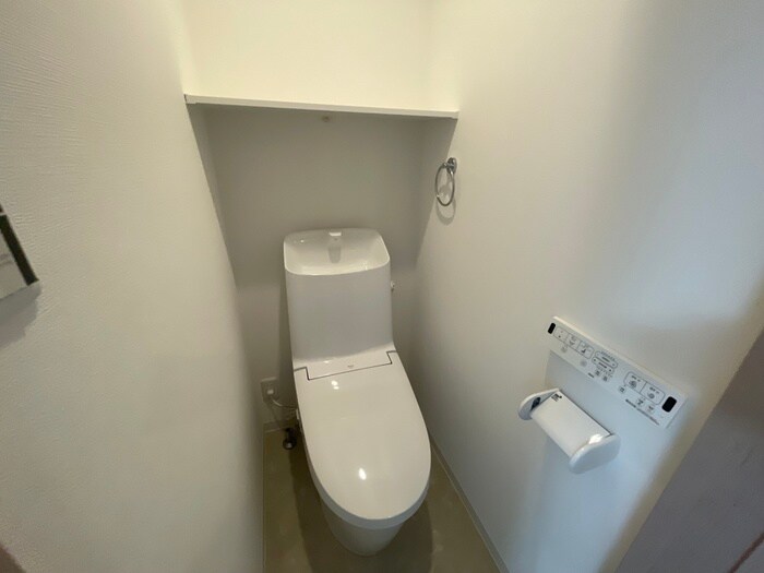 物件内観写真13　(トイレ)