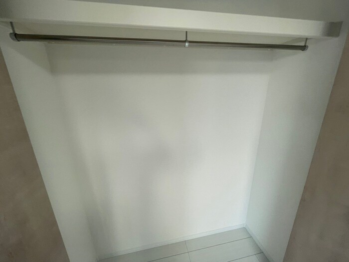 物件内観写真16　(収納)