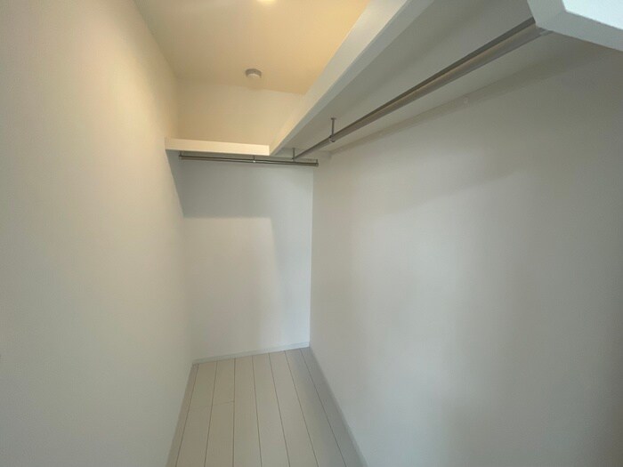 物件内観写真17　(収納)