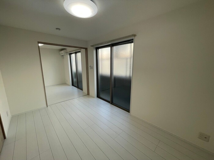 物件内観写真18　(居室)