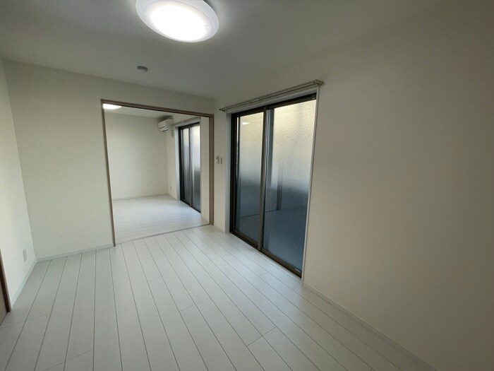 物件内観写真19　(居室)