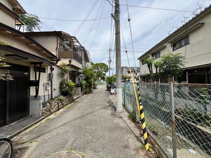 物件外観写真6　(周辺環境)