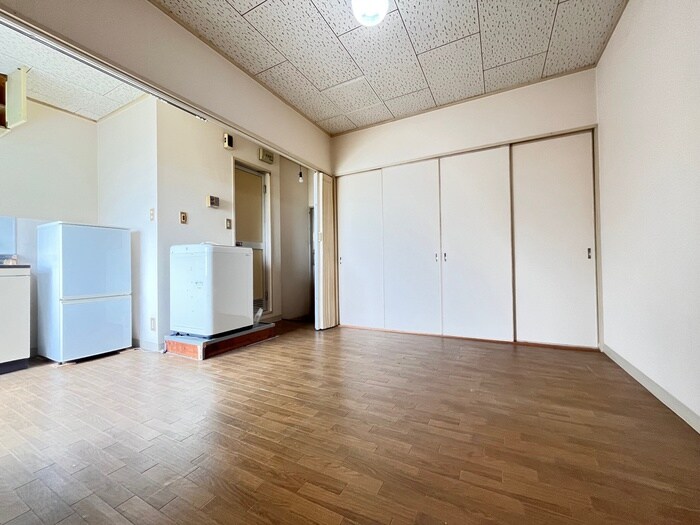 物件内観写真15　(居室)