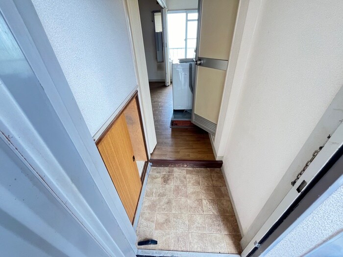 物件内観写真20　(玄関)