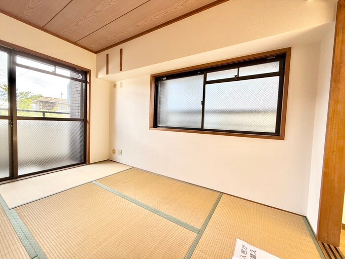 物件内観写真9　(居室)