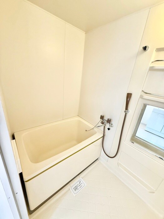 物件内観写真11　(バス／シャワールーム等)