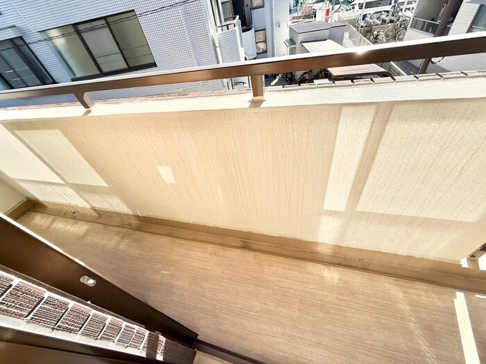 物件内観写真17　(ベランダ・バルコニー)