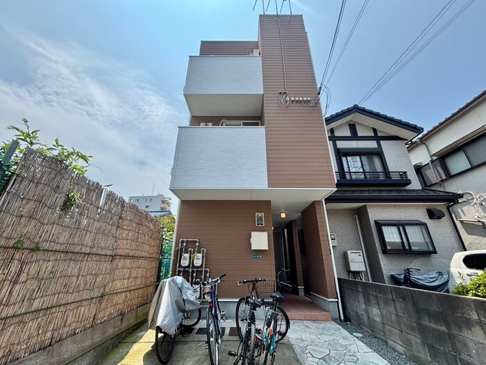 物件外観写真2　(外観写真)