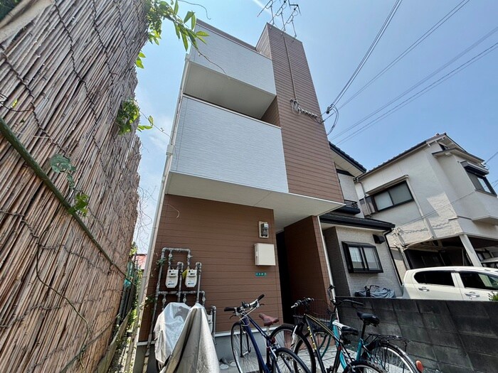 物件外観写真3　(外観写真)