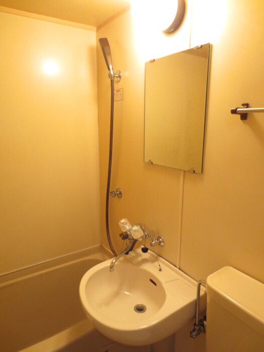 物件内観写真16　(洗面)