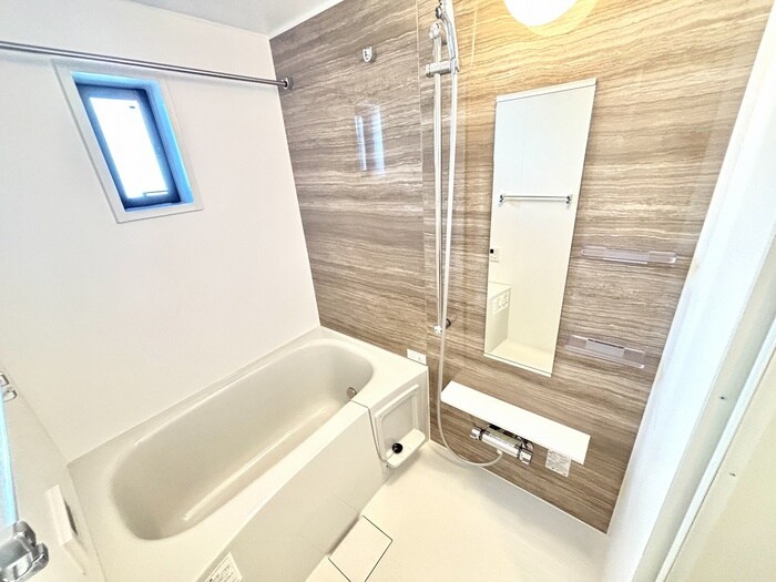 物件内観写真8　(バス／シャワールーム等)