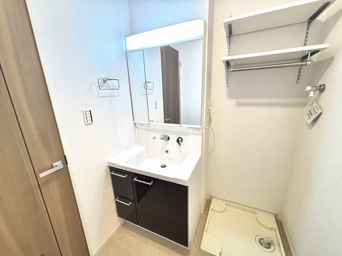 物件内観写真9　(洗面)