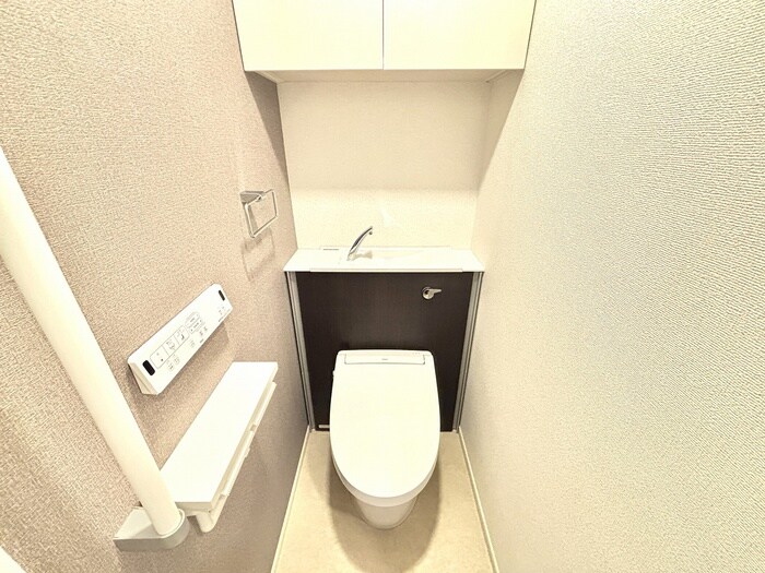 物件内観写真10　(トイレ)