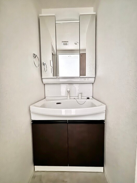 物件内観写真9　(洗面)