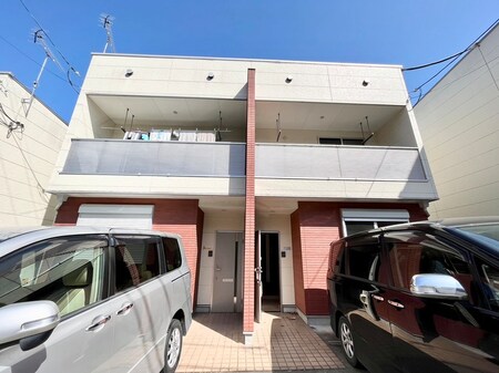 カレ・ブラン花住坂３外観写真