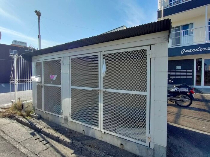 物件外観写真5　(建物設備)