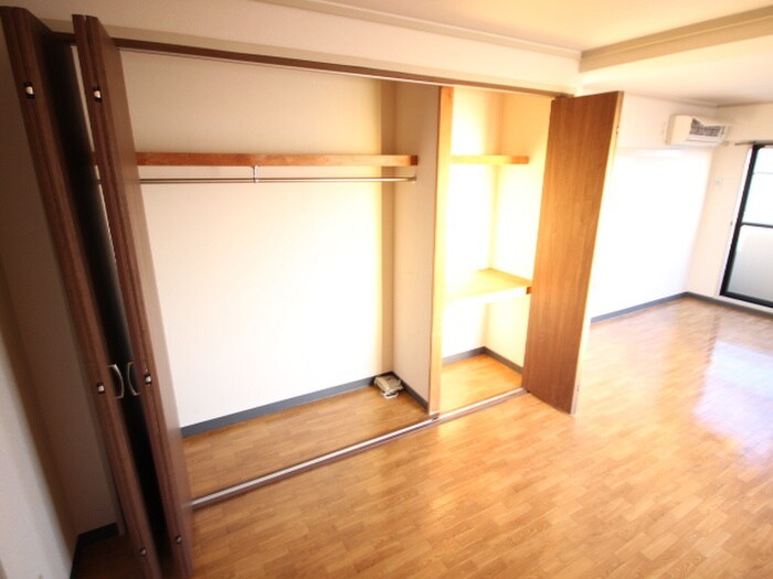 物件内観写真9　(収納)