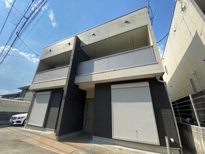 カレ・ブラン花住坂４外観写真