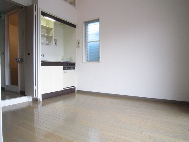 物件内観写真9　(居室)