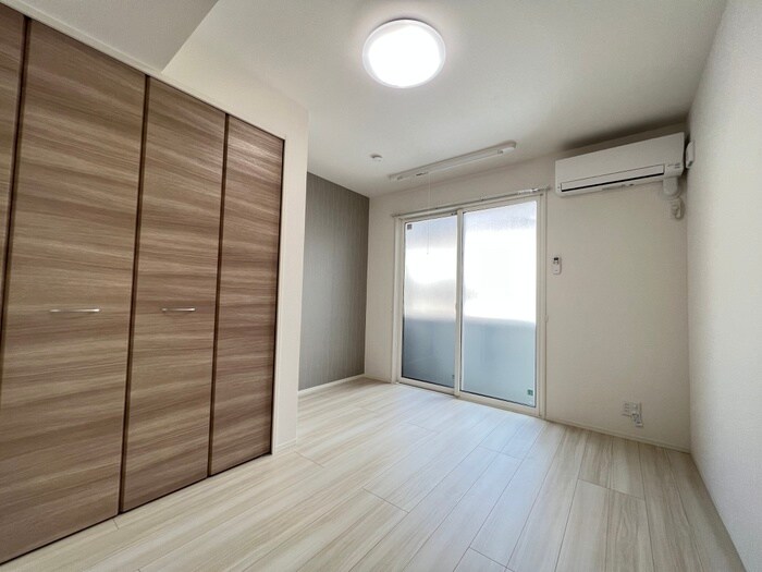 物件内観写真9　(居室)