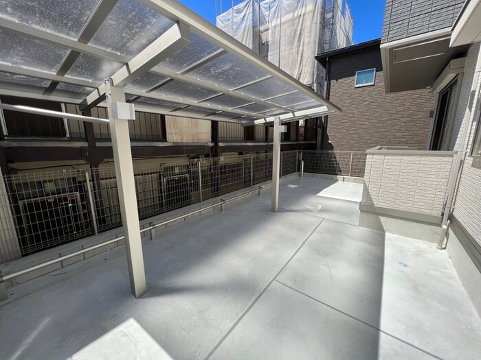 物件外観写真6　(駐輪場)