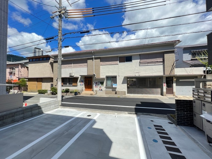 物件内観写真20　(室内からの展望)