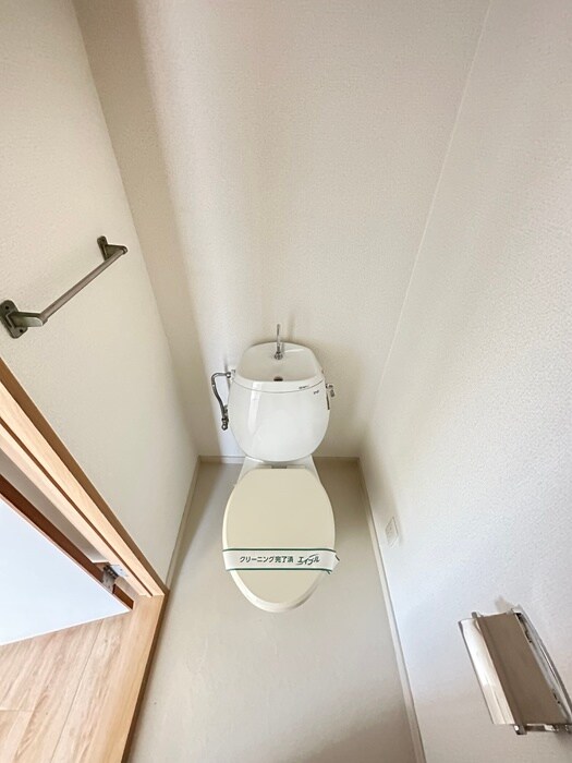 物件内観写真14　(トイレ)