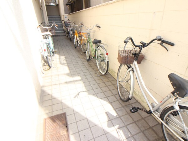 駐輪場