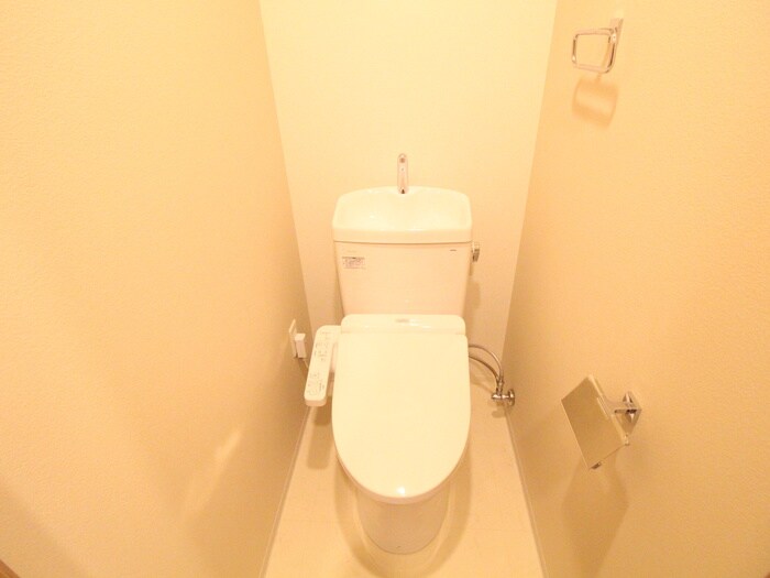 物件内観写真11　(トイレ)