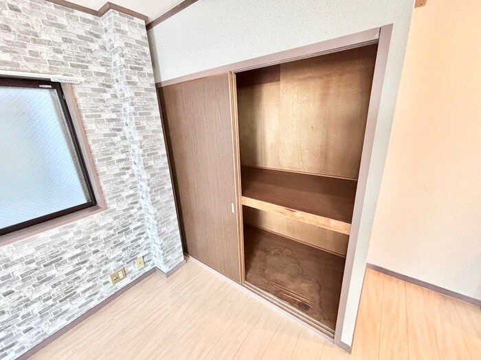 物件内観写真11　(収納)