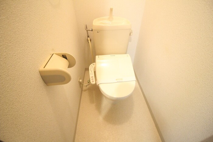 物件内観写真11　(トイレ)