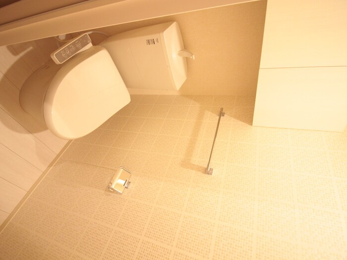 物件内観写真9　(トイレ)