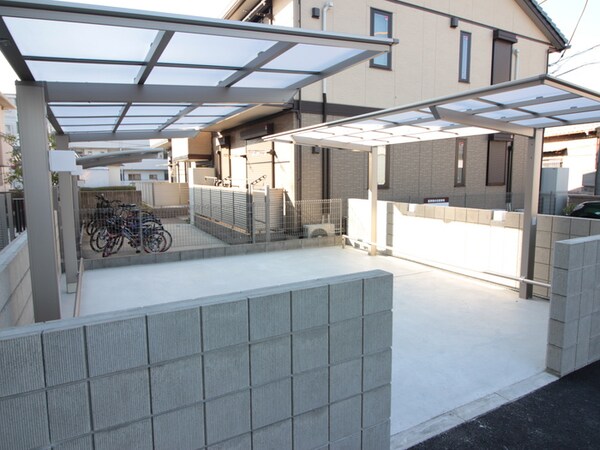 駐輪場