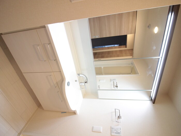 物件内観写真10　(洗面)