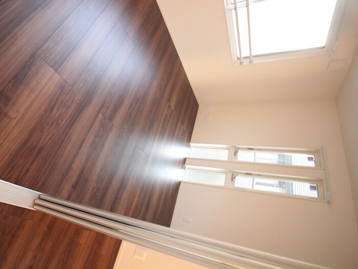 物件内観写真16　(居室)