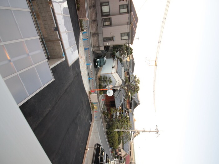 物件内観写真22　(室内からの展望)