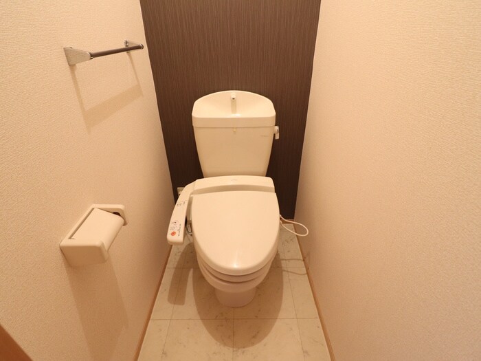 物件内観写真12　(トイレ)