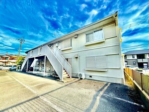 くずはグリ－ンハイツ２棟外観写真