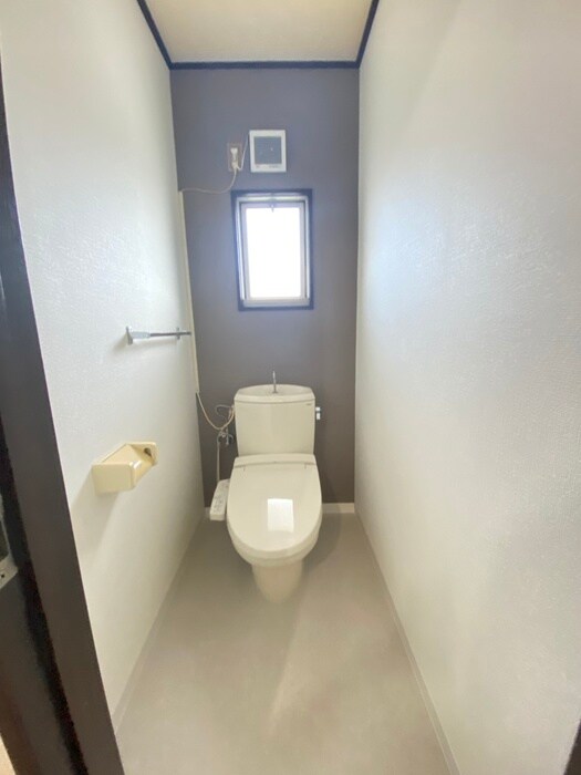 物件内観写真14　(トイレ)