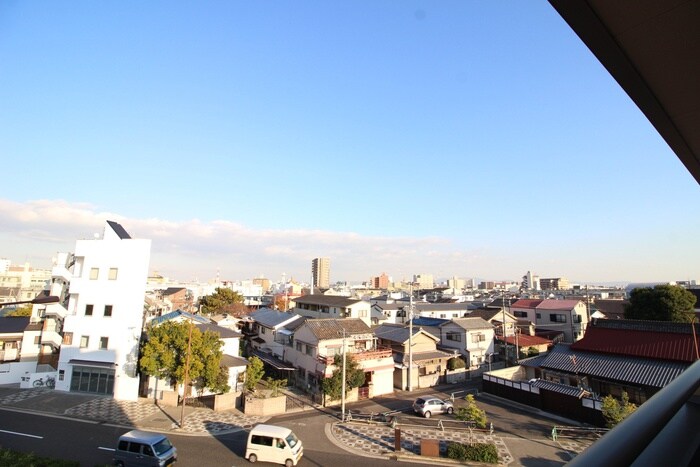 物件内観写真19　(室内からの展望)