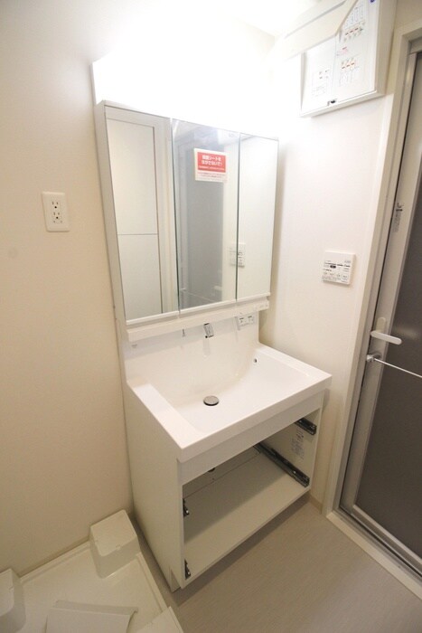 物件内観写真9　(洗面)