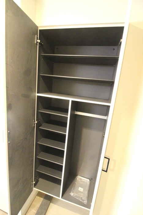 物件内観写真18　(靴箱)