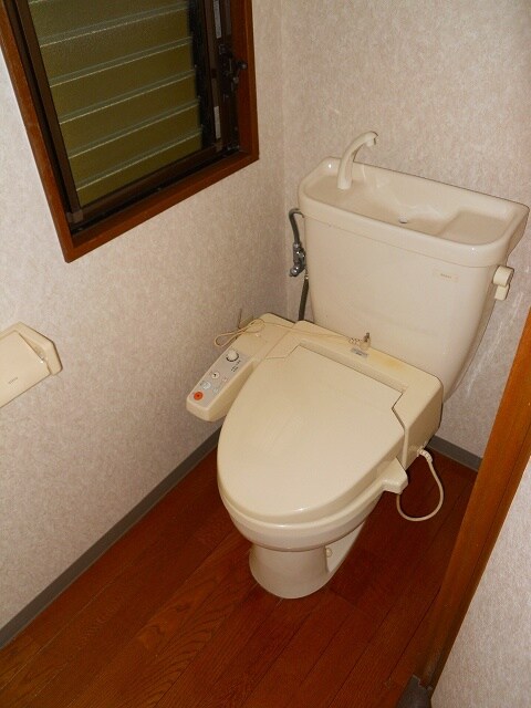 物件内観写真10　(トイレ)