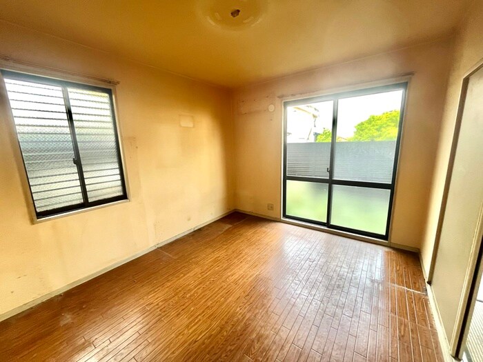 物件内観写真8　(居室)