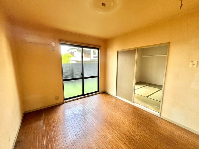 物件内観写真9　(居室)