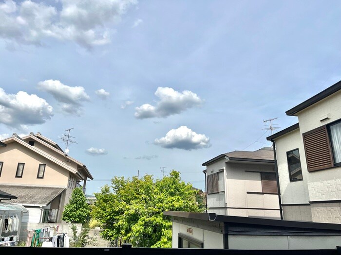 物件内観写真17　(室内からの展望)