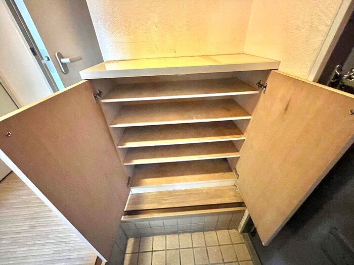 物件内観写真21　(靴箱)