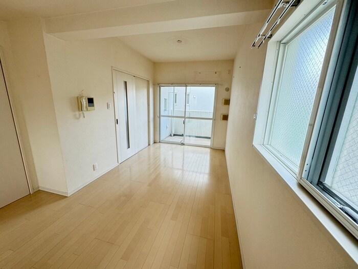 物件内観写真18　(居室)